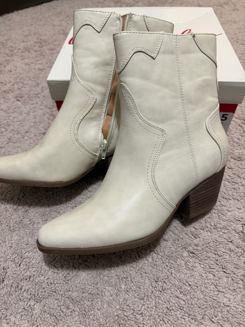 Wonderly Cream Faux-Leather Western Ankle Boots
